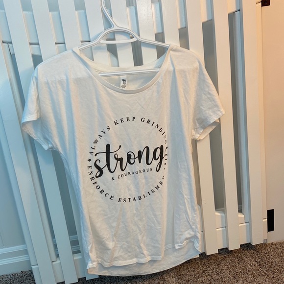 Women’s t shirt - Picture 1 of 3